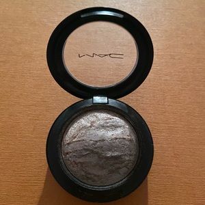 MAC Mineralize Eyeshadow Family Silver